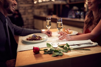 couple spending too much on a valentine's date